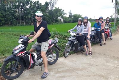 Campo Hoi An en moto Campo Hoi An en moto