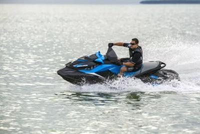Tour guiado de 1 hora en JETSKI por la costa de Marbella
