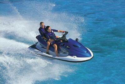 Viaje en moto de agua en el norte de Menorca