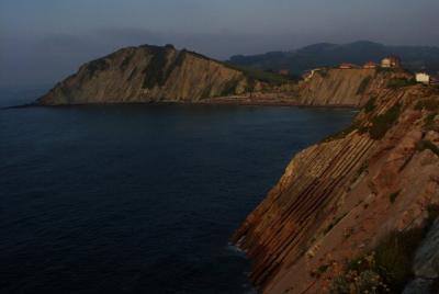 Tour de vinos de la costa vasca y almuerzo de mariscos Tour de vinos de la costa vasca y almuerzo de mariscos