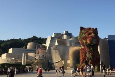 Traslado privado de San Sebastián a Bilbao por la costa vasca Traslado privado de San Sebastián a Bilbao por la costa vasca