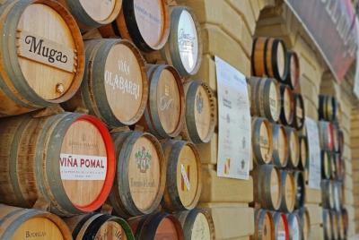 Visita a la bodega privada de La Rioja con cata de vinos y almuerzo Visita a la bodega privada de La Rioja con cata de vinos y almuerzo