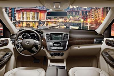 Traslado privado desde San Sebastian al aeropuerto de Bilbao (BIO) Traslado privado desde San Sebastian al aeropuerto de Bilbao (BIO)