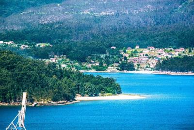 Tour privado de las Rías Baixas desde Santiago de Compostela Tour privado de las Rías Baixas desde Santiago de Compostela