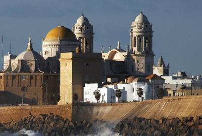 Visita turística de un día a Cádiz y Jerez desde Sevilla Visita turística de un día a Cádiz y Jerez desde Sevilla