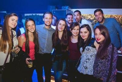 Noche de Navidad Pubcrawl en Sevilla Noche de Navidad Pubcrawl en Sevilla
