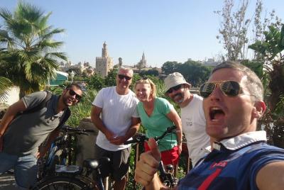 Visita guiada en bicicleta eléctrica en Sevilla Visita guiada en bicicleta eléctrica en Sevilla