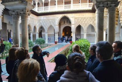 Real Alcázar de Sevilla. Visita guiada para grupos reducidos. Real Alcázar de Sevilla. Visita guiada para grupos reducidos.