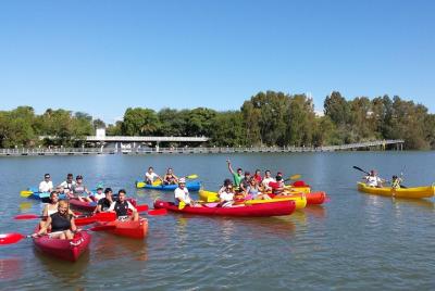 Excursión en kayak de 2,5 horas en Sevilla en el río Guadalquivir Excursión en kayak de 2,5 horas en Sevilla en el río Guadalquivir