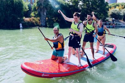 Experiencia Privada de Paddle Surf de Pie en Sevilla Experiencia Privada de Paddle Surf de Pie en Sevilla