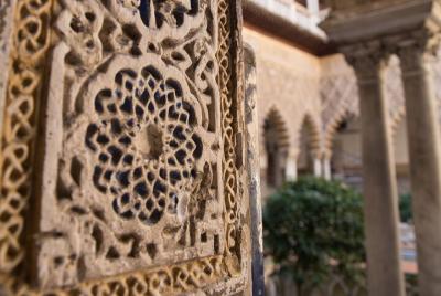 Tour Privado al Alcázar de Sevilla para amantes de la Historia Tour Privado al Alcázar de Sevilla para amantes de la Historia