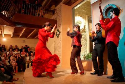 Entrada al espectáculo de flamenco en la Casa de la Memoria Entrada al espectáculo de flamenco en la Casa de la Memoria