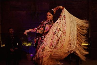 Espectáculo flamenco en Triana con bebida Espectáculo flamenco en Triana con bebida