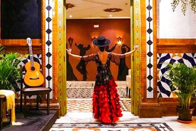 Triana: espectáculo flamenco y bebida Triana: espectáculo flamenco y bebida