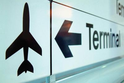 Traslado compartido para llegadas: del aeropuerto de Sevilla al hotel Traslado compartido para llegadas: del aeropuerto de Sevilla al hotel