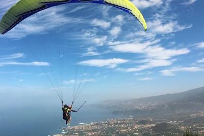 Experiencia básica de vuelo en parapente en Tenerife con recogida Experiencia básica de vuelo en parapente en Tenerife con recogida