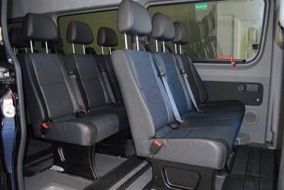 Traslado privado de salida: Tenerife al aeropuerto de Tenerife Sur TFS en minibús Traslado privado de salida: Tenerife al aeropuerto de Tenerife Sur TFS en minibús