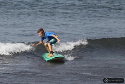 Clases de Surf en Playa El Médano Clases de Surf en Playa El Médano