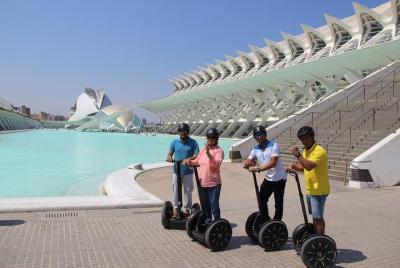 Recorrido en Segway por la Ciudad de las Artes y las Ciencias Recorrido en Segway por la Ciudad de las Artes y las Ciencias