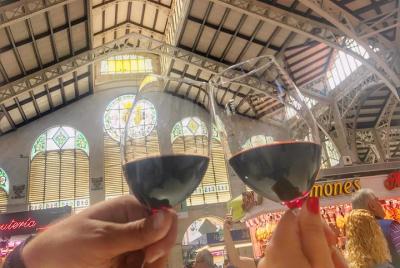 Visita al mercado central + cata de vinos valencianos + tapas