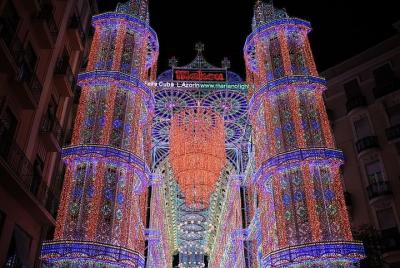 Llegada Privada Traslado Aeropuerto de Valencia a la ciudad de Valencia en una Minivan Llegada Privada Traslado Aeropuerto de Valencia a la ciudad de Valencia en una Minivan