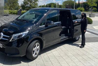 Traslado privado de llegada o salida en Valencia (recogida en el  Traslado privado de llegada o salida en Valencia (recogida en el