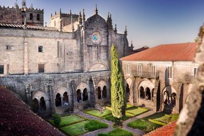 Excursión privada de un día a Tuy y Baiona desde el puerto de Vigo