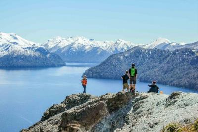 Excursión de un día a San Martín de los Andes y los siete lagos Excursión de un día a San Martín de los Andes y los siete lagos