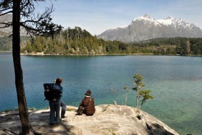 Excursión privada a los lagos y cascadas del río Manso Excursión privada a los lagos y cascadas del río Manso