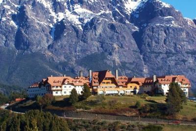 Excursión de 4 días a Bariloche desde Buenos Aires Excursión de 4 días a Bariloche desde Buenos Aires