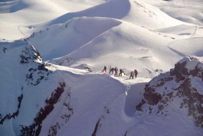 Esquí de travesía a caballo privado de 9 días en los Andes argentinos Esquí de travesía a caballo privado de 9 días en los Andes argentinos
