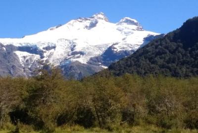 Cerro tronador y ventisquero Negro Cerro tronador y ventisquero Negro