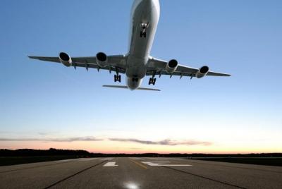 Traslado compartido para llegadas: del aeropuerto de Bariloche al hotel Traslado compartido para llegadas: del aeropuerto de Bariloche al hotel