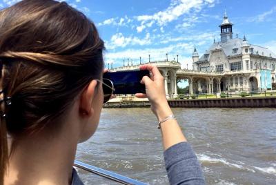 Recorrido por la ciudad de Tigre y navegación por los canales del Delta: medio día para grupos pequeños
