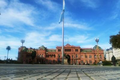 Visita guiada privada a pie Plaza de Mayo y Casa Rosada