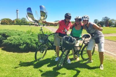Recorrido en bicicleta de medio día de duración por Recoleta y Palermo en Buenos Aires