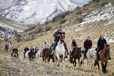 Mendoza: Full day CABALGATA QUEBRADA DEL CÓNDOR Valle de Uco con asado Criollo