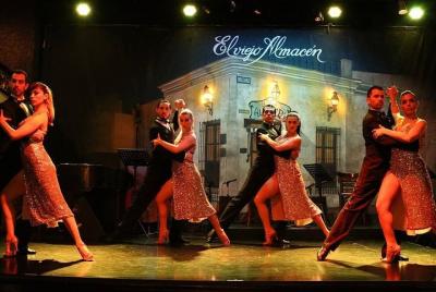 El Viejo Almacén Show de tango con traslados desde el puerto de Buenos Aires