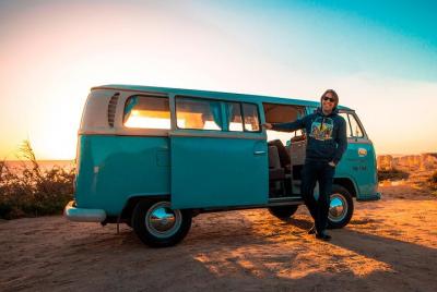Albufeira y Vilamoura: Algarve Sunset Tour en una furgoneta VW T2
