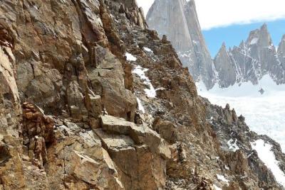 2 días de ascenso al Cerro Madsen y Laguna Torre 2 días de ascenso al Cerro Madsen y Laguna Torre