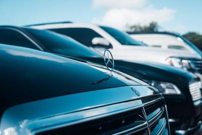 VIP Luxury Sedan Airport Transfer