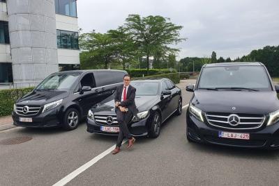 Traslado privado desde Amberes a Bruselas en coche de lujo Traslado privado desde Amberes a Bruselas en coche de lujo