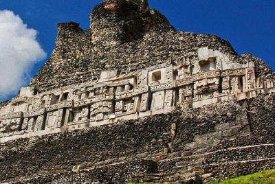 Ruinas mayas de Xunantunich Ruinas mayas de Xunantunich