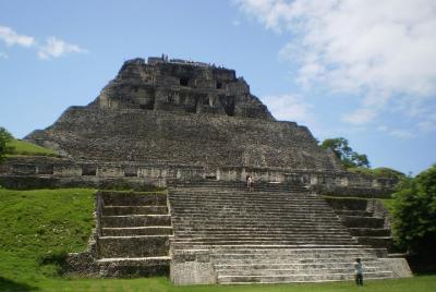 Sitio arqueológico maya de Xunantunich Sitio arqueológico maya de Xunantunich