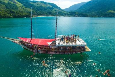 Paseo en goleta con o sin almuerzo incluido - Angra dos Reis e Ilha Grande Paseo en goleta con o sin almuerzo incluido - Angra dos Reis e Ilha Grande