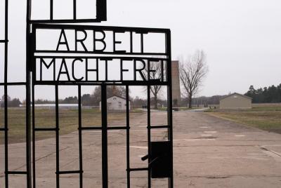 Sachsenhausen: Concentration Camp Memorial Tour privado Sachsenhausen: Concentration Camp Memorial Tour privado