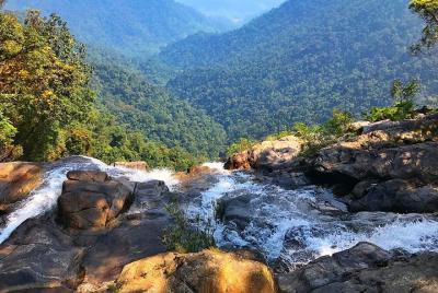 Bach Ma Trekking Tour desde la ciudad de Hoi An Bach Ma Trekking Tour desde la ciudad de Hoi An
