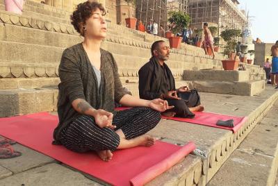 Clase privada de yoga al amanecer con instructor autorizado