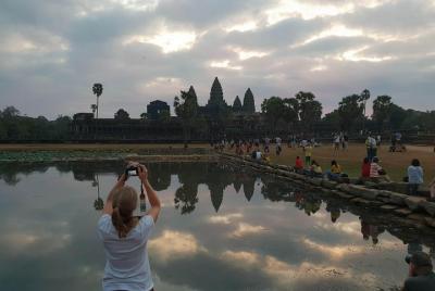 Tour privado de amanecer y pequeño circuito