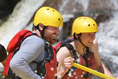 Tremblant White Water Rafting - Día completo con transporte Tremblant White Water Rafting - Día completo con transporte